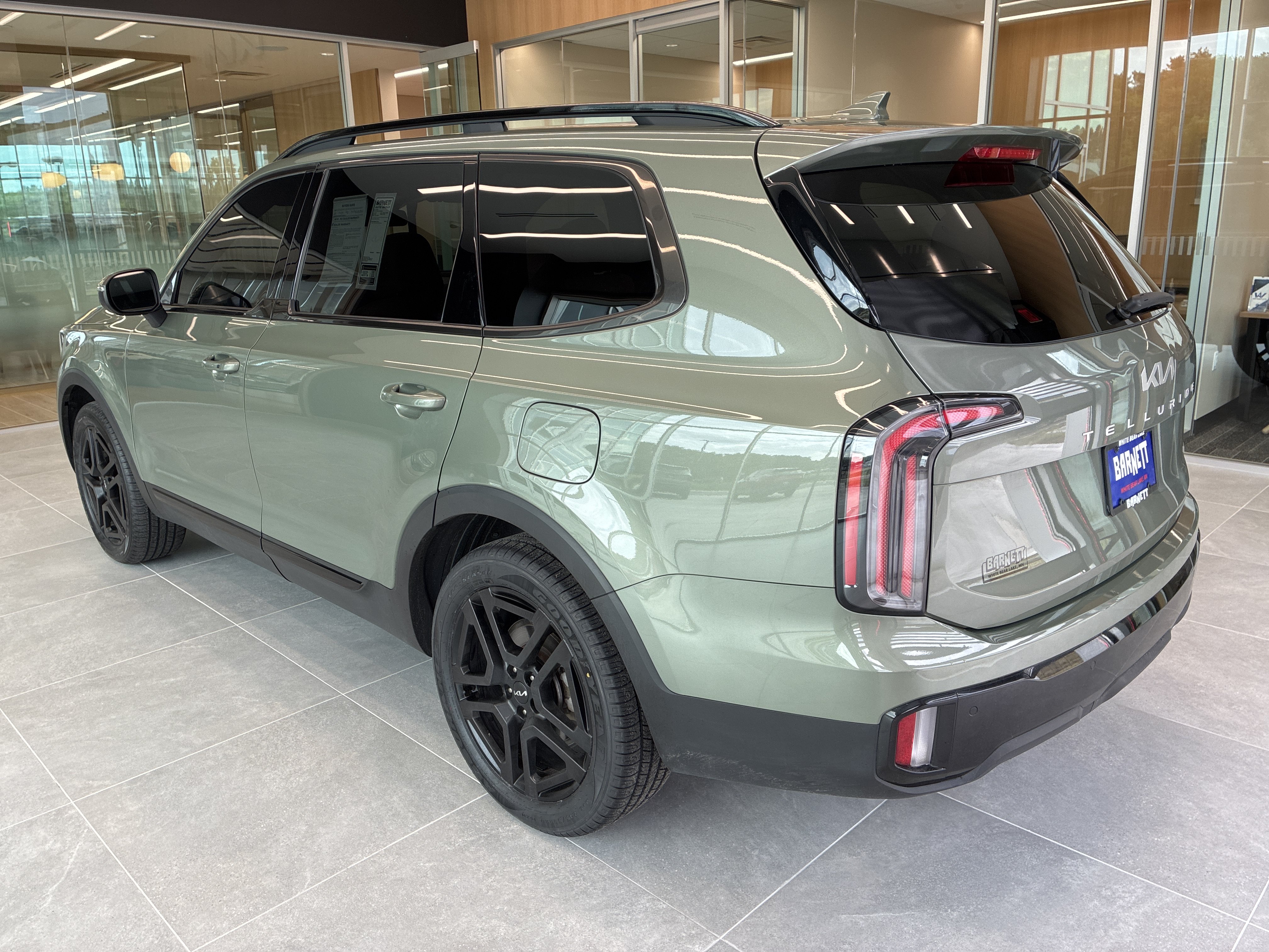 Certified 2024 Kia Telluride EX X-Line AWD/4WD image 4