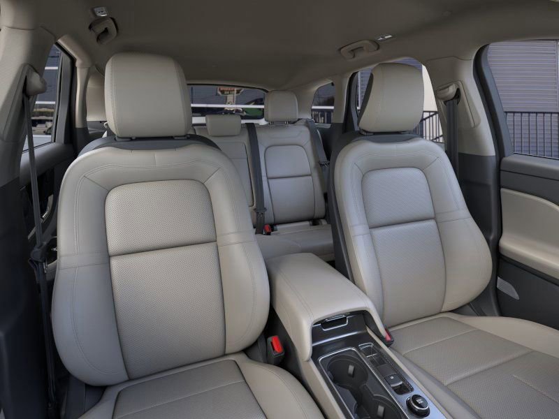 New 2025 Lincoln Corsair Premiere w/ Equipment Group 101A image 10