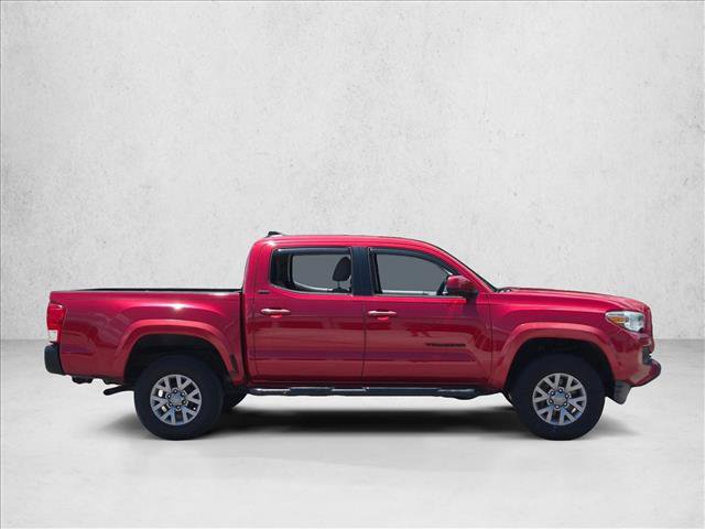 Used 2017 Toyota Tacoma SR5 w/ Tow Package RWD image 4