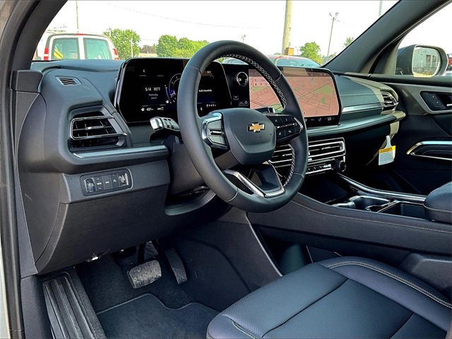 New 2025 Chevrolet Traverse LT w/ Sun and Wheel Package image 8
