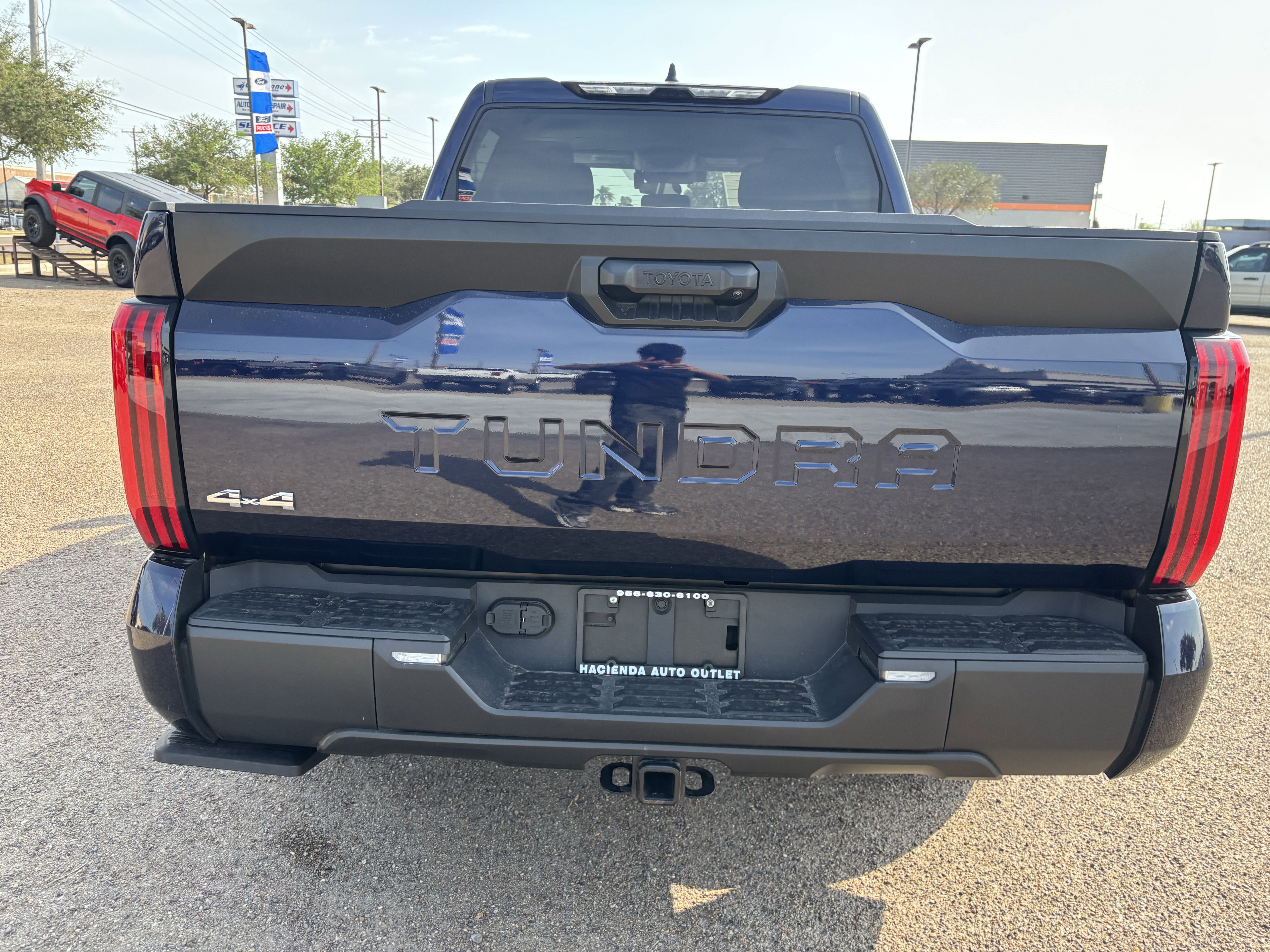 Used 2024 Toyota Tundra SR5 AWD/4WD image 3