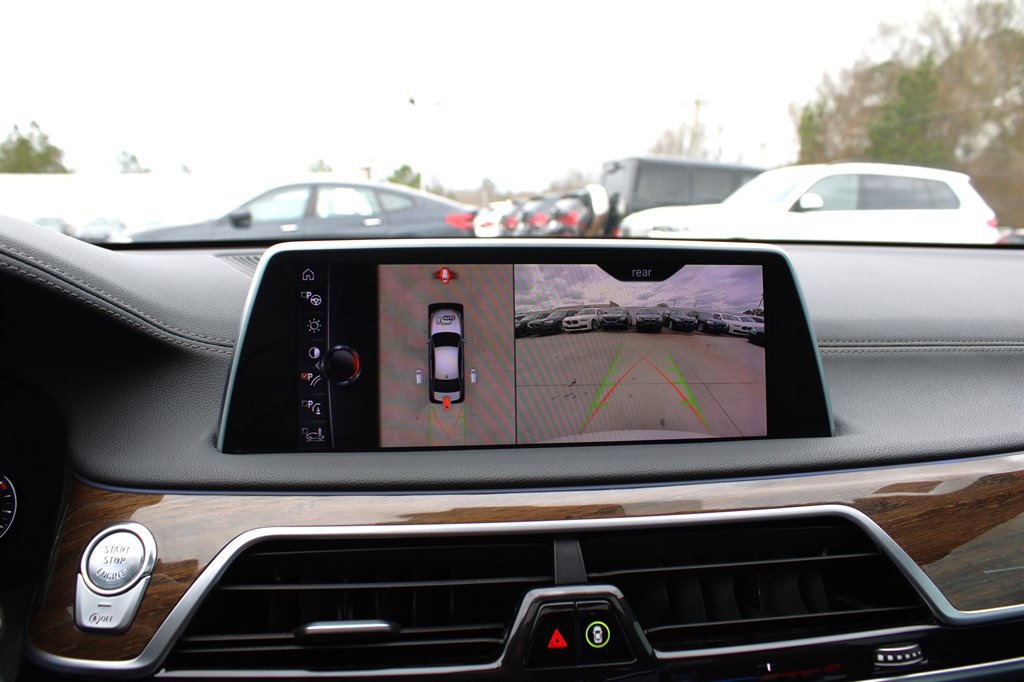 Used 2016 BMW 750i xDrive AWD/4WD image 24