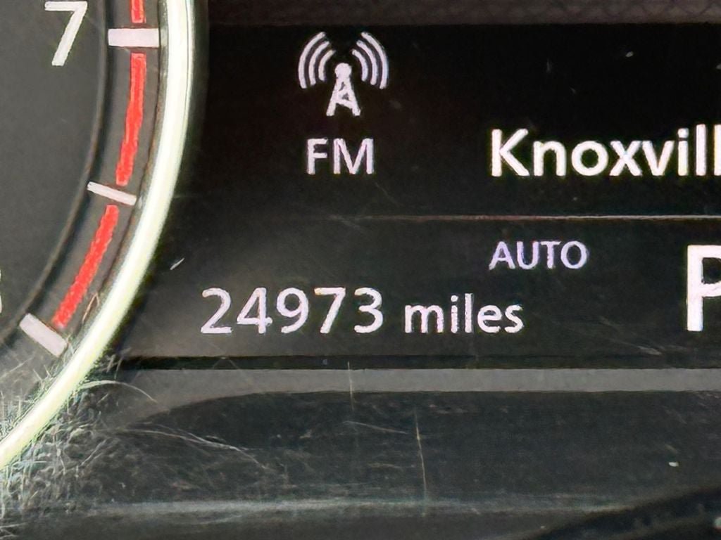 Used 2023 Nissan Rogue SV AWD/4WD image 24