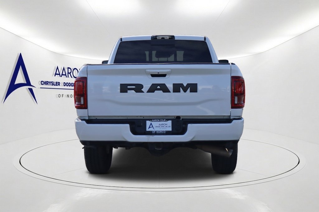 Used 2025 RAM 2500 Laramie AWD/4WD image 7