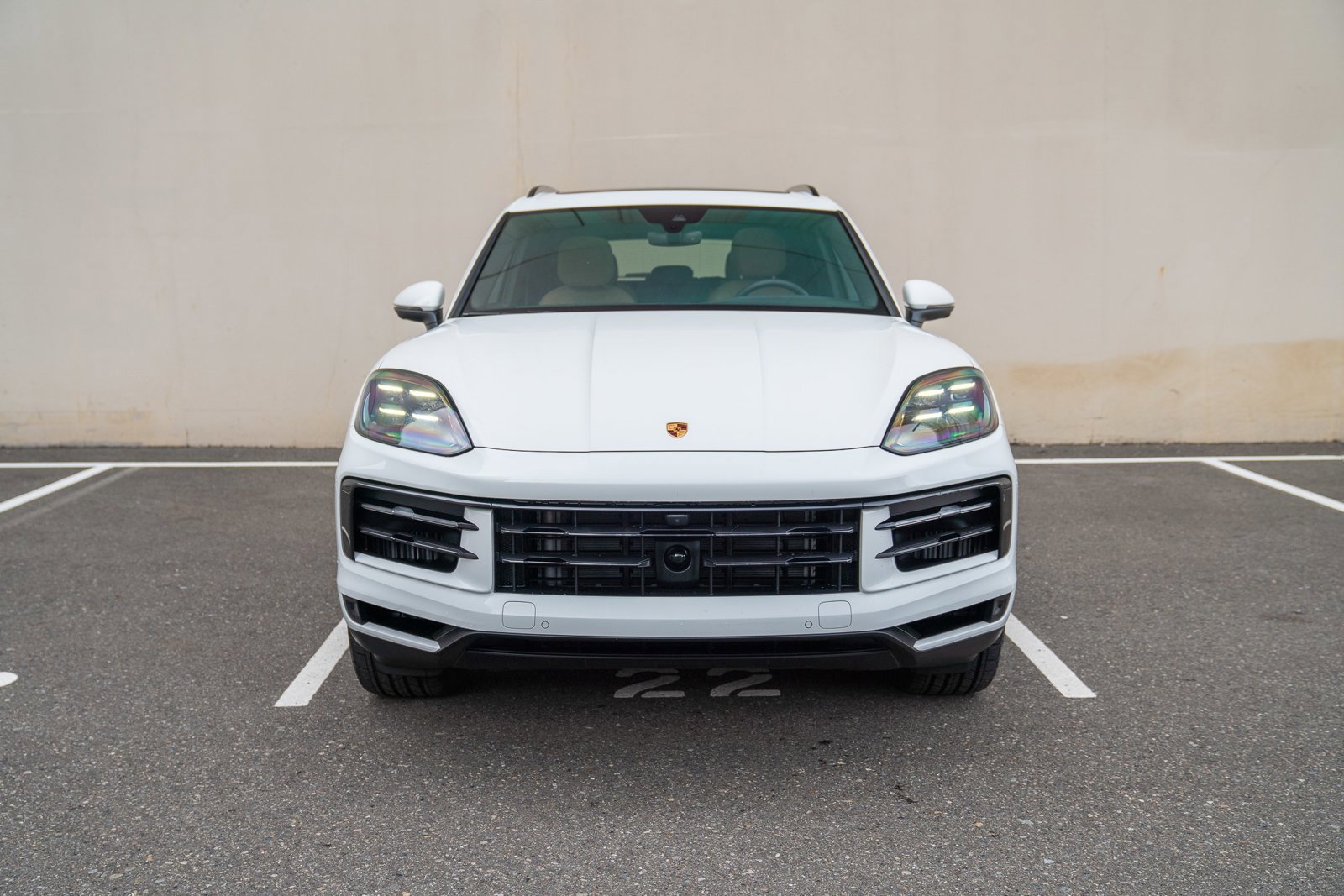 Used 2025 Porsche Cayenne image 6