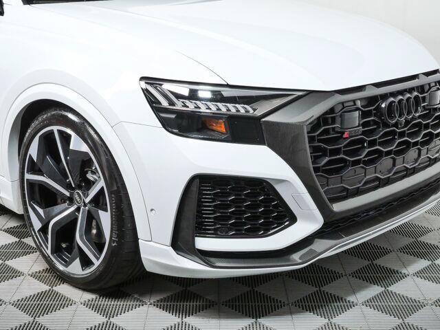 Used 2022 Audi RS Q8 AWD/4WD image 38