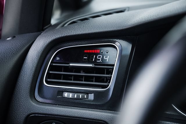 Used 2015 Volkswagen GTI S FWD image 22