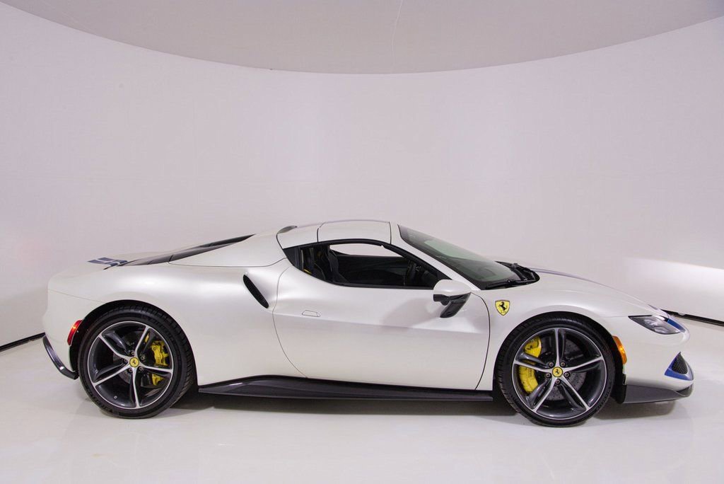 Used 2024 Ferrari 296 GTS image 29