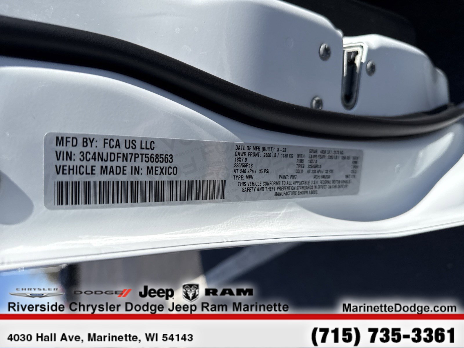 Used 2023 Jeep Compass Latitude AWD/4WD image 14