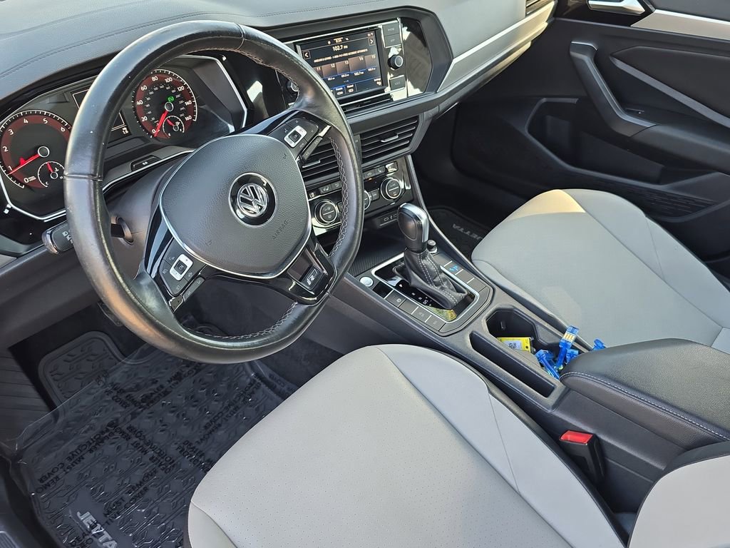 Used 2021 Volkswagen Jetta R-Line w/ R-Line Cold Weather Package image 15