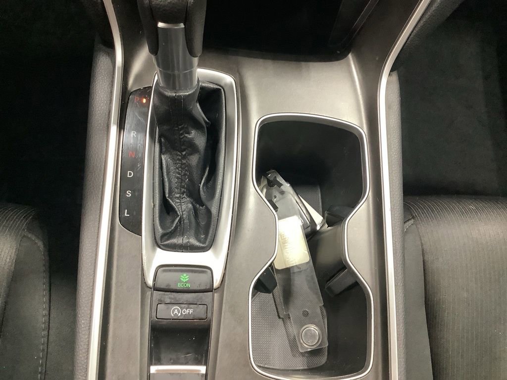 Used 2022 Honda Accord LX image 17