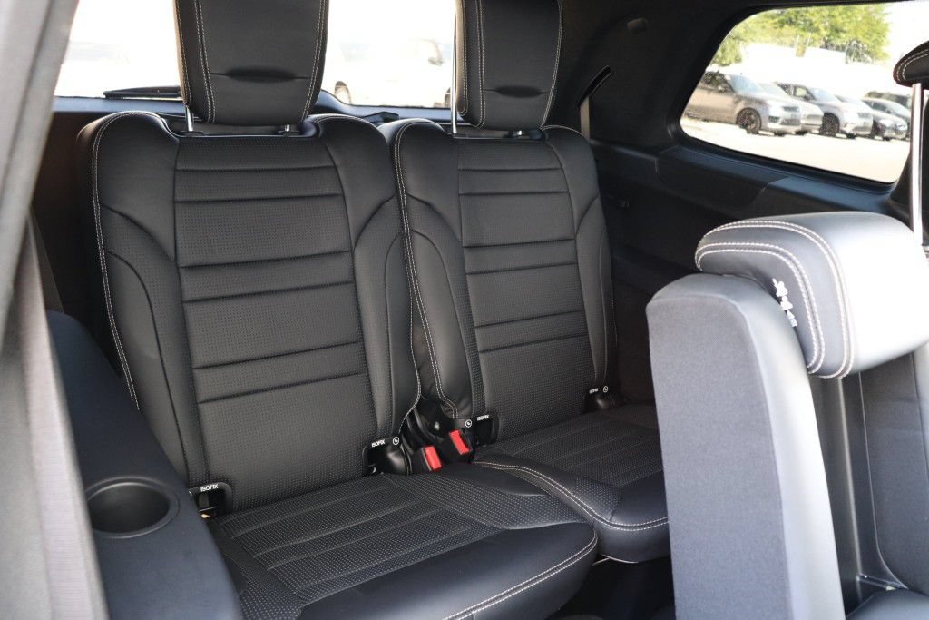 Used 2018 Mercedes-Benz GLS 63 AMG 4MATIC w/ Accessory Chrome Package image 33