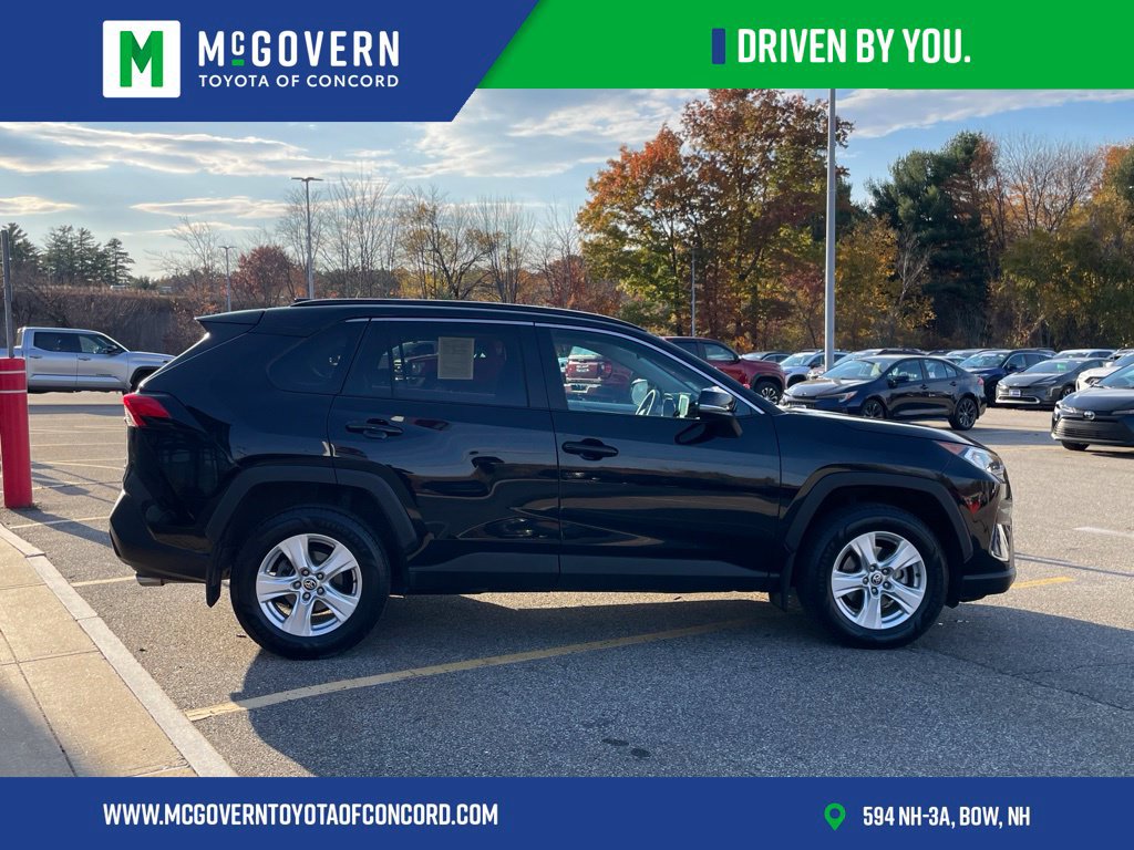 Used 2021 Toyota RAV4 XLE w/ Convenience Package AWD/4WD image 6