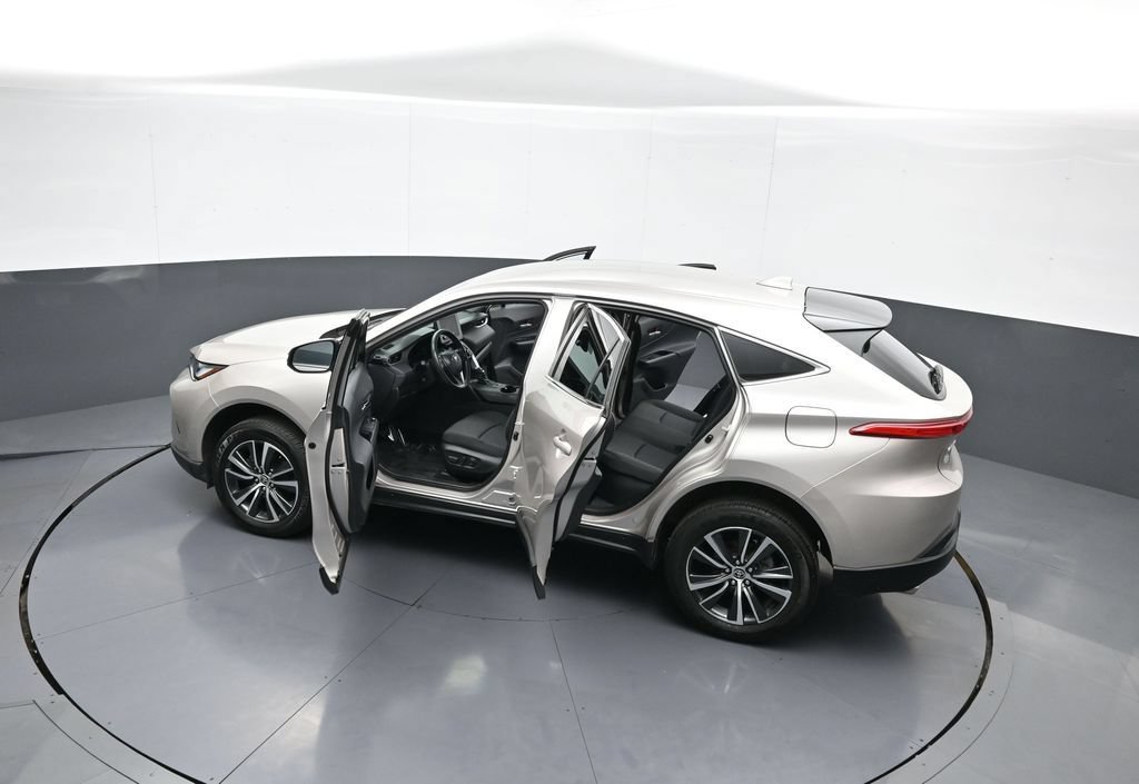 Certified 2024 Toyota Venza LE AWD/4WD image 43