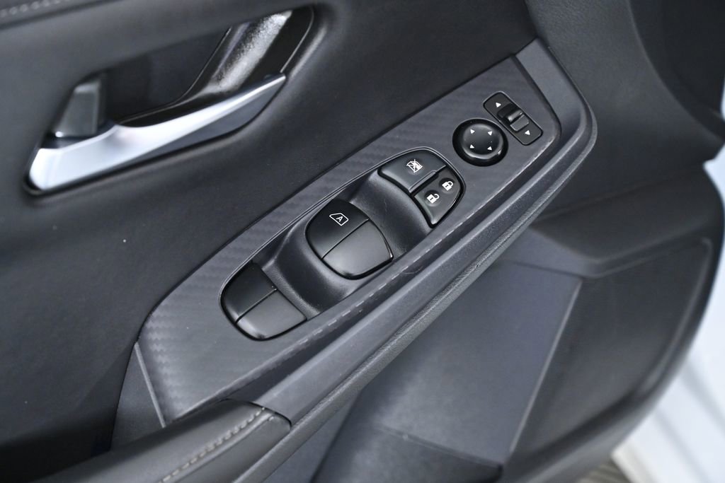 Certified 2023 Nissan Sentra S image 20