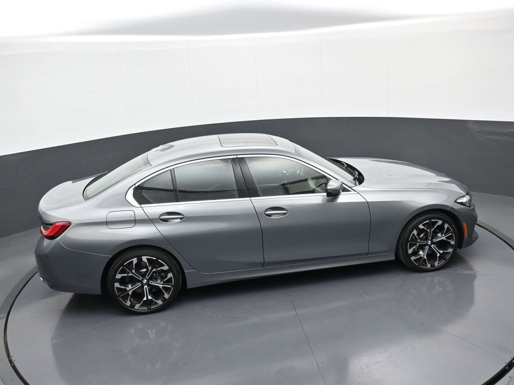 Used 2025 BMW 330i xDrive Sedan image 35