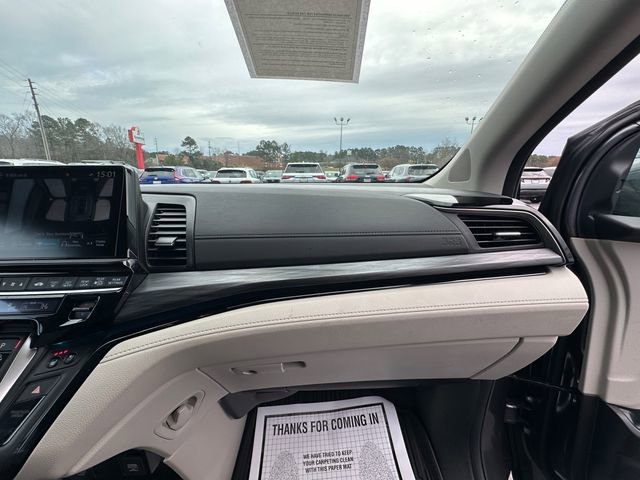 Used 2025 Honda Odyssey Elite image 16