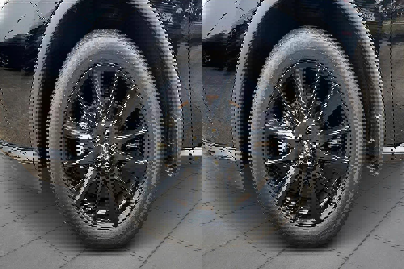 Certified 2024 Nissan Murano SV w/ SV Midnight Edition Package image 11