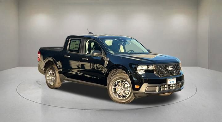 New 2026 Ford Maverick XLT image 1