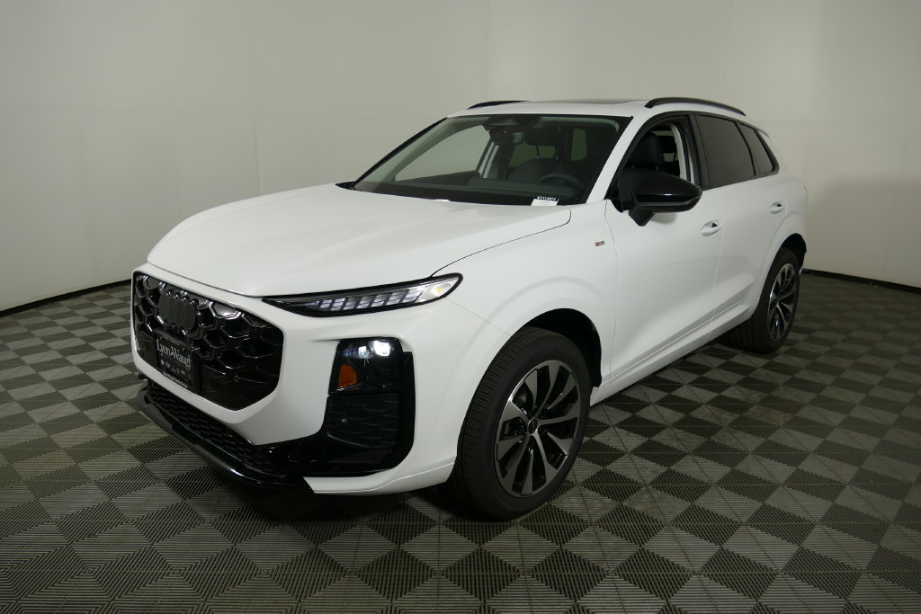 New 2026 Audi Q3 quattro 2.0T AWD/4WD image 7