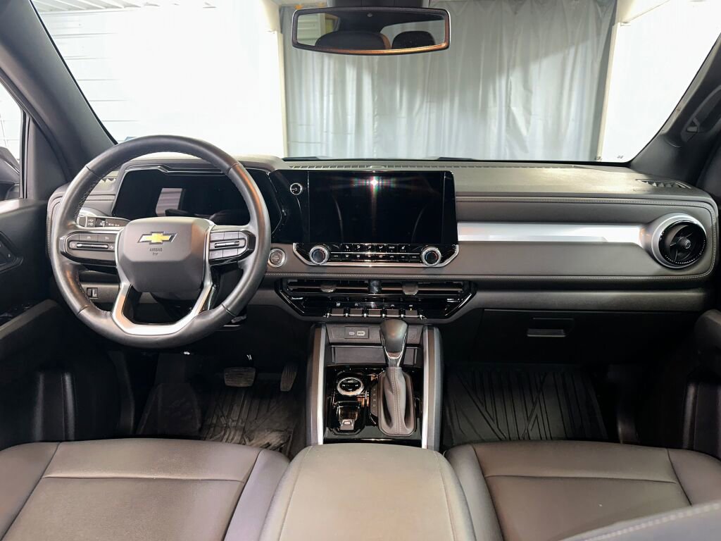 Certified 2024 Chevrolet Colorado LT w/ LT Convenience Package III image 28