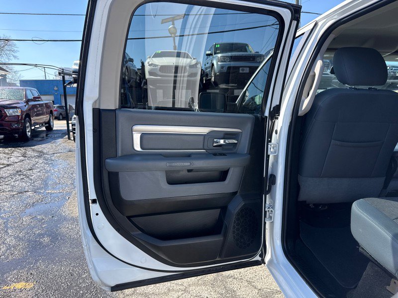 Used 2019 RAM 1500 Big Horn image 16