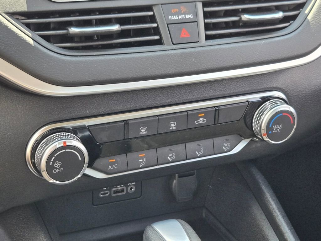 Certified 2025 Nissan Altima 2.5 S FWD image 21