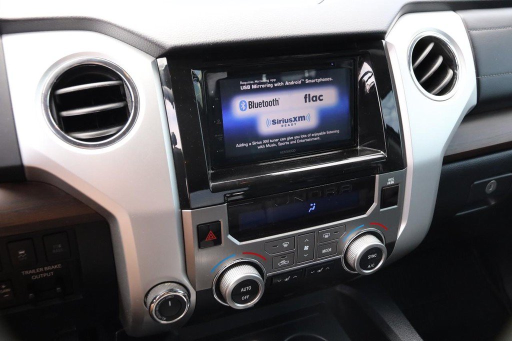 Used 2019 Toyota Tundra Limited w/ Limited Premium Package AWD/4WD image 15