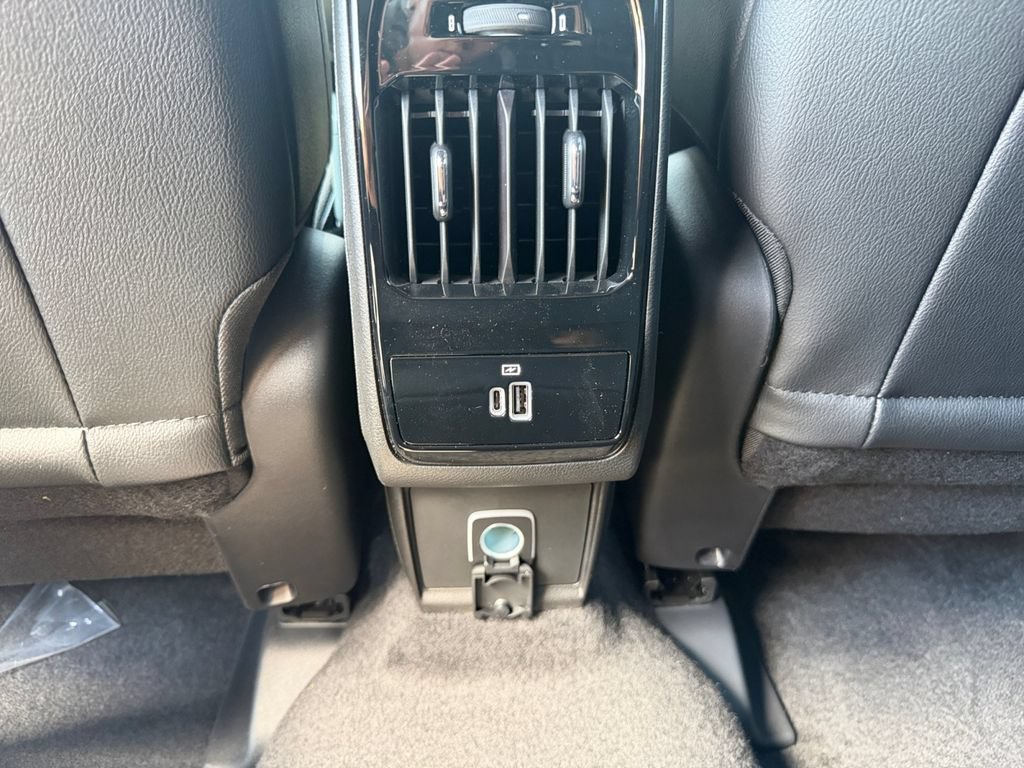New 2026 Jeep Compass Latitude AWD/4WD image 18
