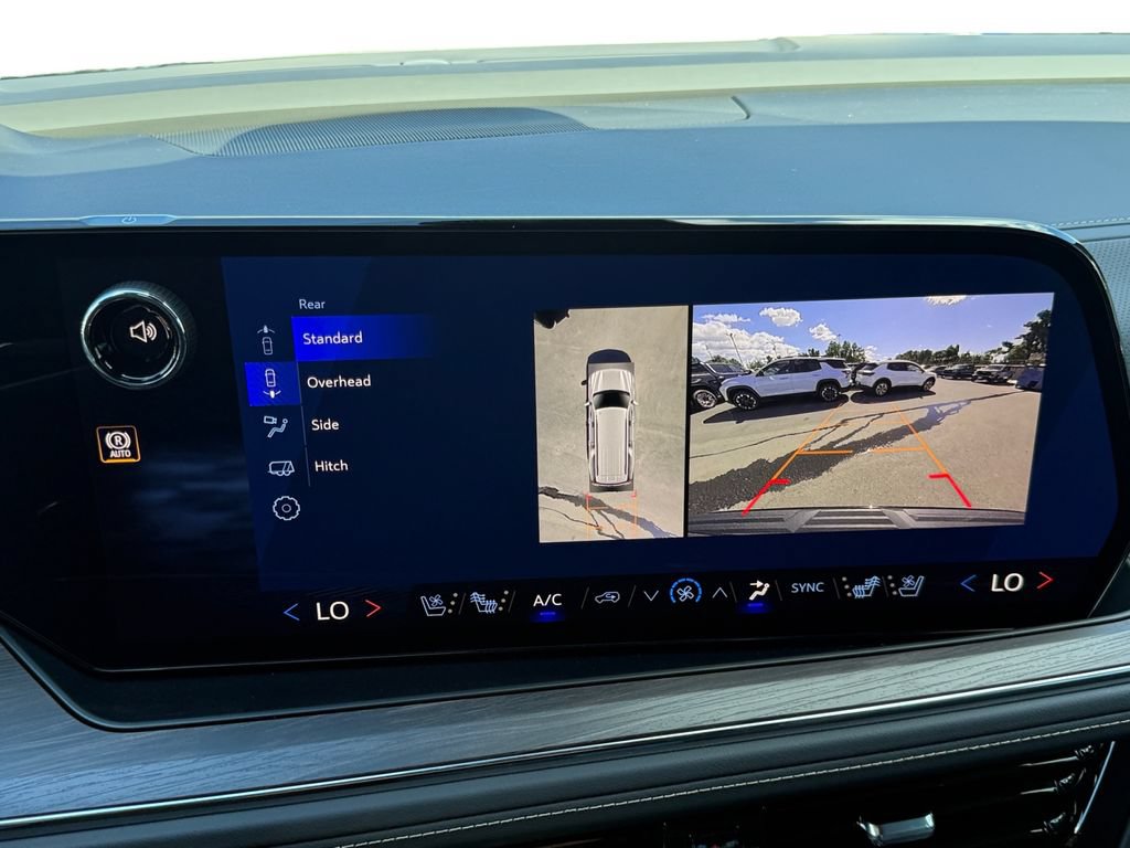 New 2026 Chevrolet Suburban Premier AWD/4WD image 15
