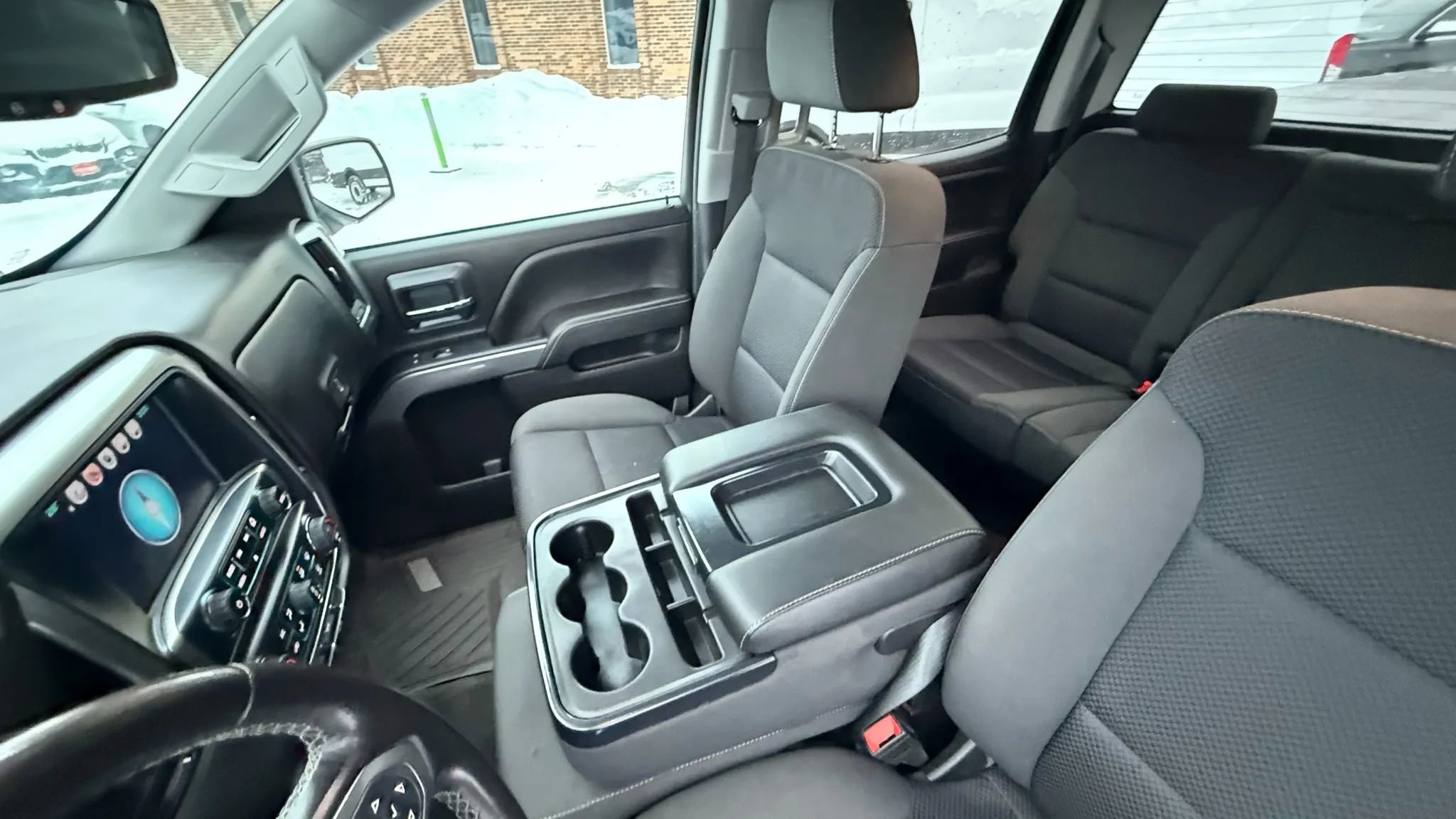 Used 2018 Chevrolet Silverado 1500 LT w/ LT Eassist Package image 23