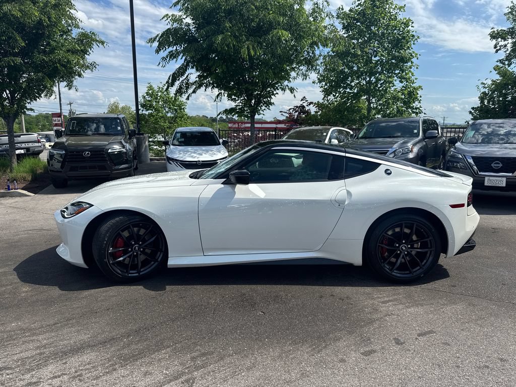 New 2026 Nissan Z Performance w/ Floor Mat Package RWD image 4