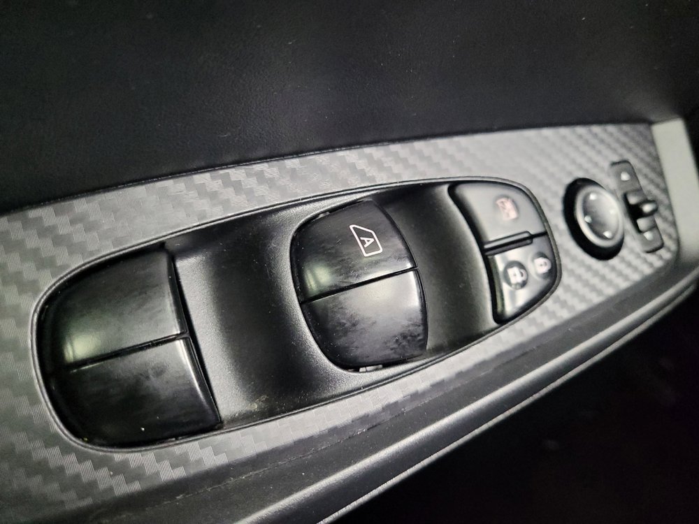 Used 2020 Nissan Sentra SV FWD image 27