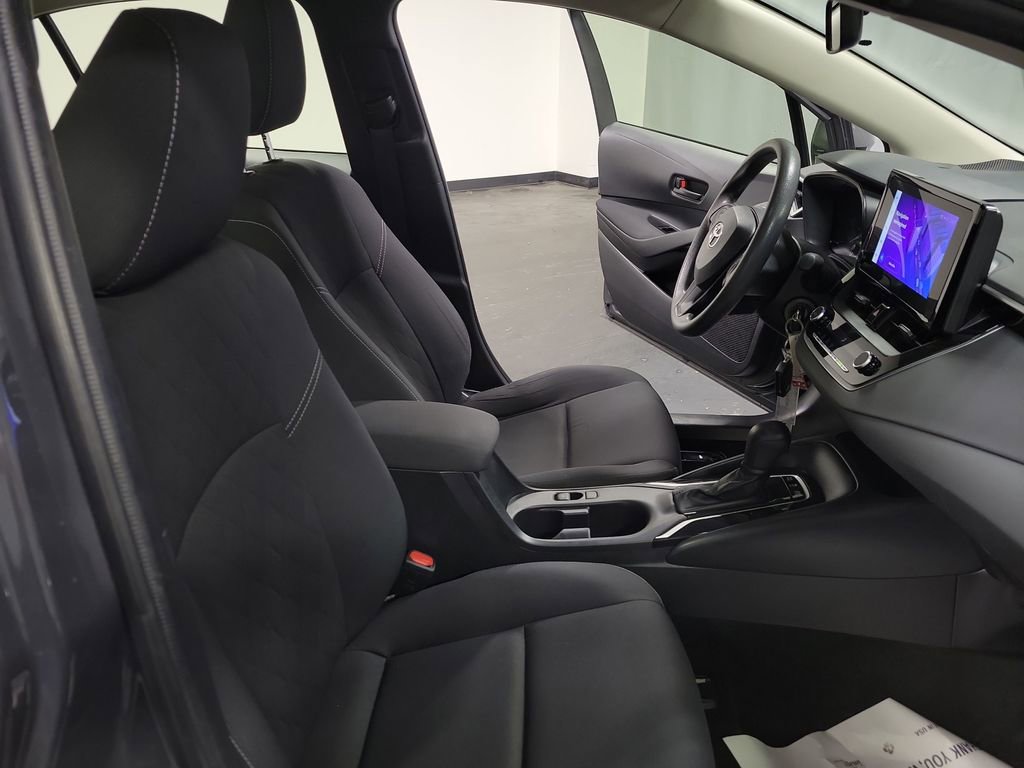Used 2024 Toyota Corolla LE image 21