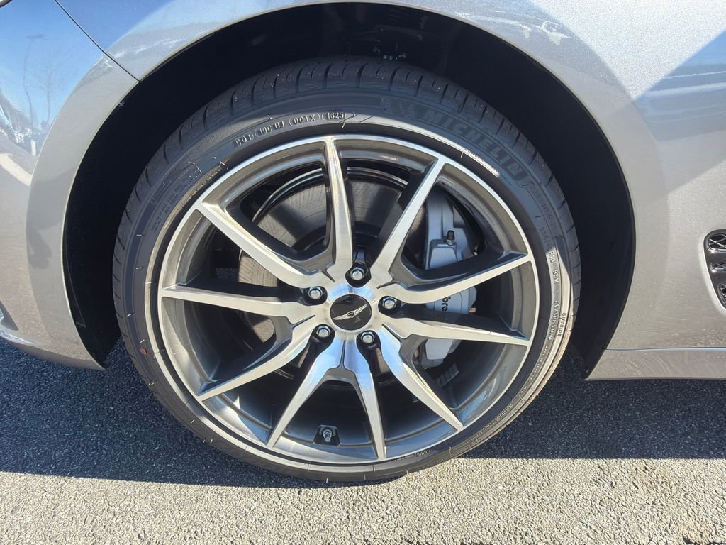 New 2026 Genesis G70 2.5T Prestige image 11