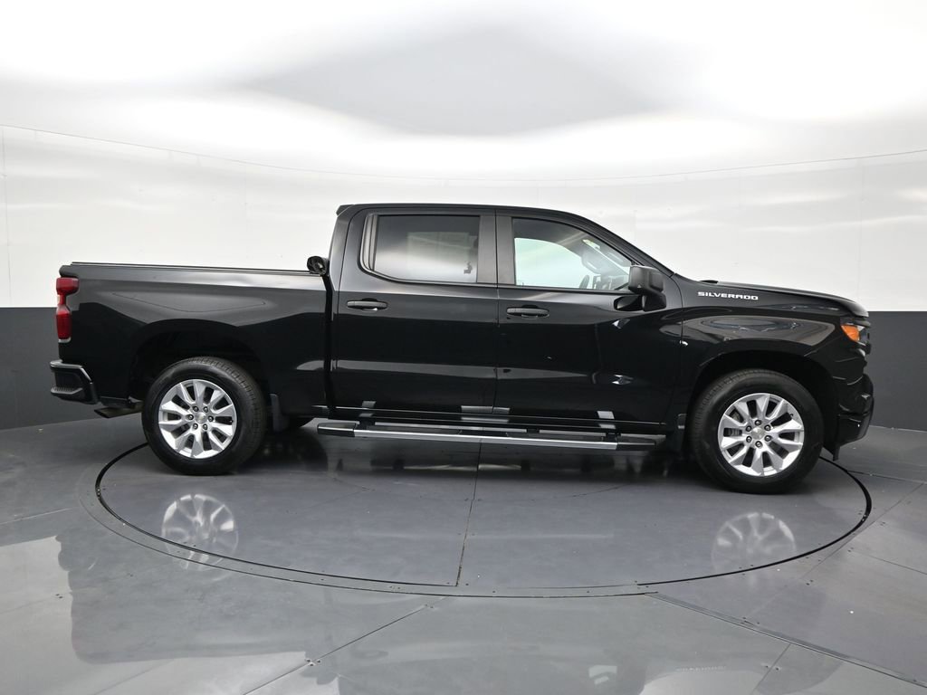 Used 2023 Chevrolet Silverado 1500 Custom RWD image 6