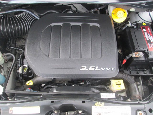 Used 2014 Dodge Grand Caravan American Value Package FWD image 15