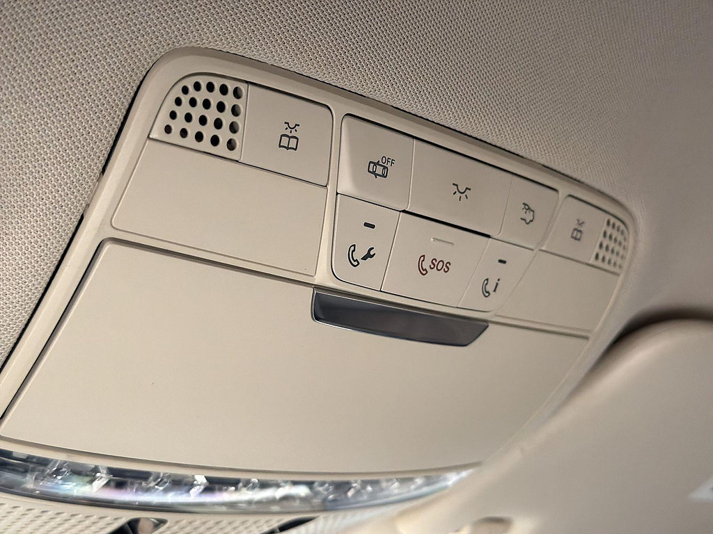 Used 2018 Mercedes-Benz GLC 300 image 40