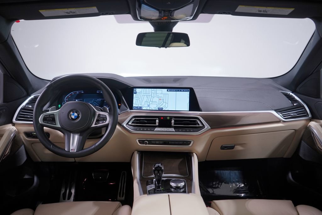 Used 2022 BMW X6 xDrive40i w/ M Sport Package image 10