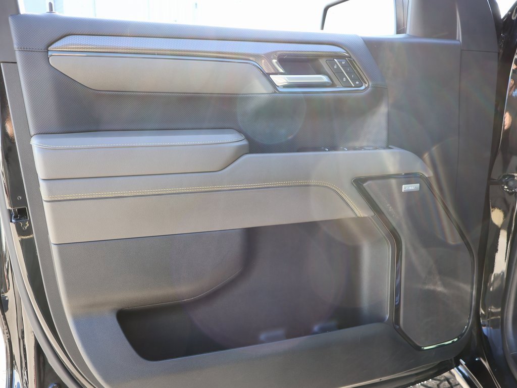 Used 2024 Chevrolet Silverado 1500 ZR2 image 20