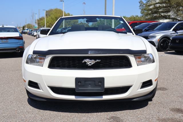Used 2012 Ford Mustang Convertible image 4