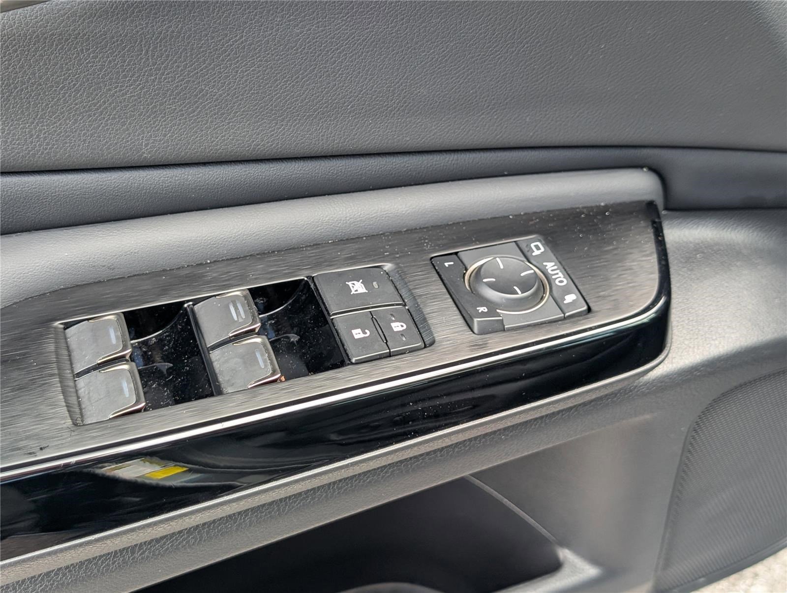 Certified 2025 Lexus ES 350 w/ Premium Package image 20