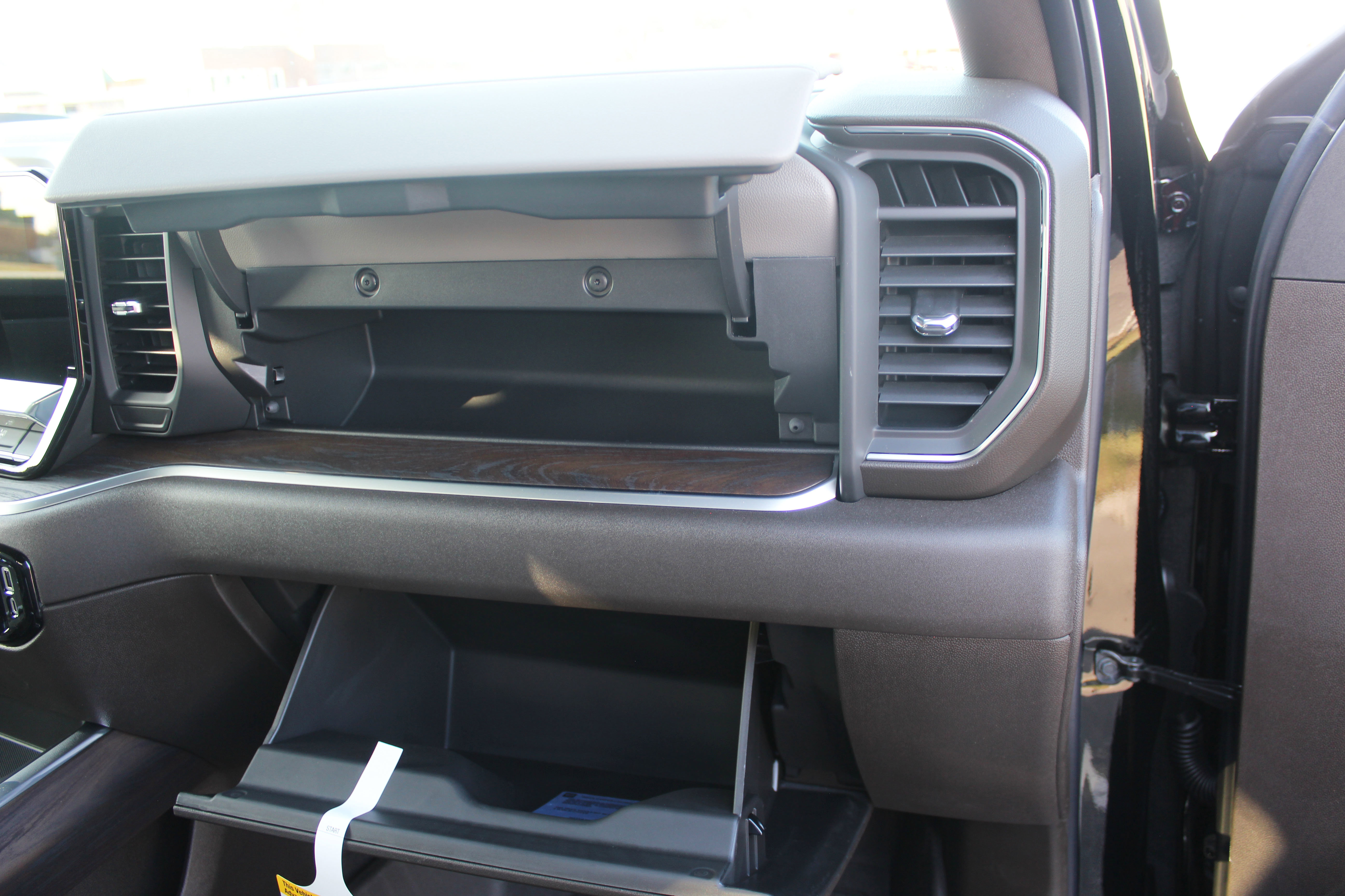 New 2026 GMC Sierra 1500 SLT w/ SLT Premium Plus Package image 54