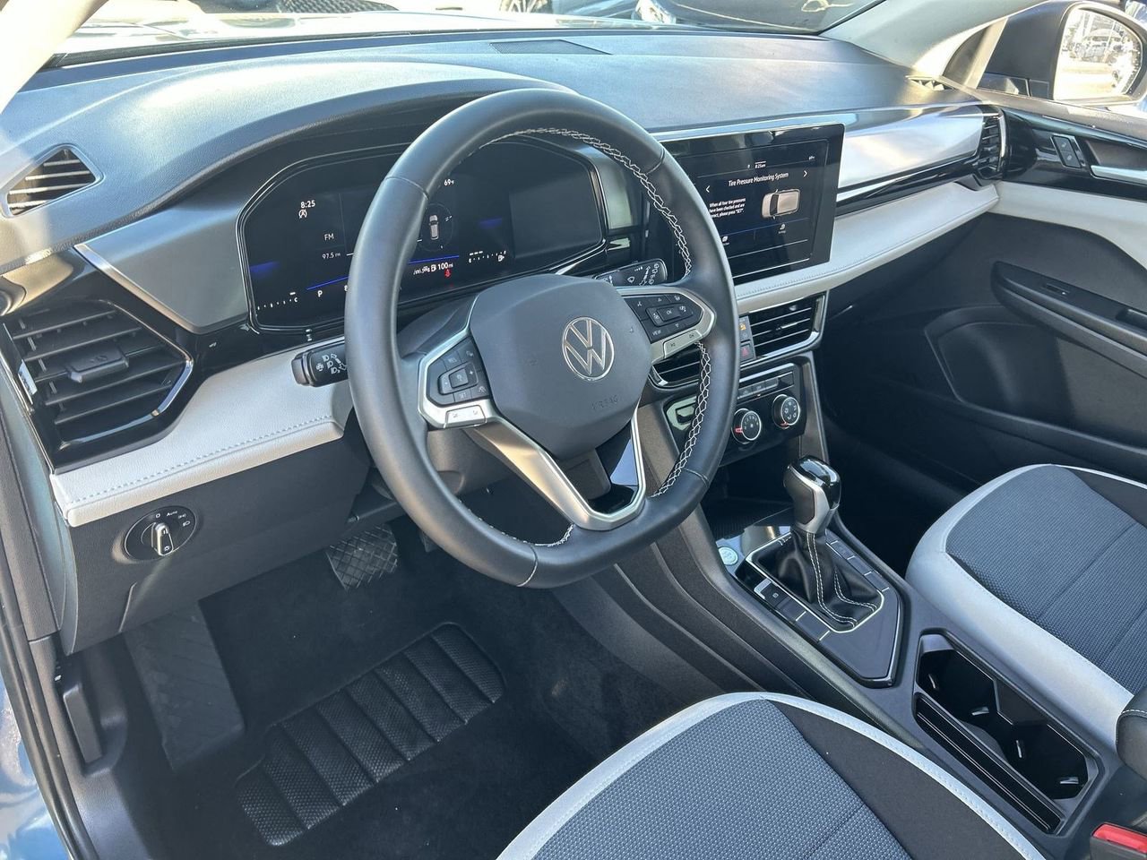 Certified 2025 Volkswagen Taos S FWD image 14