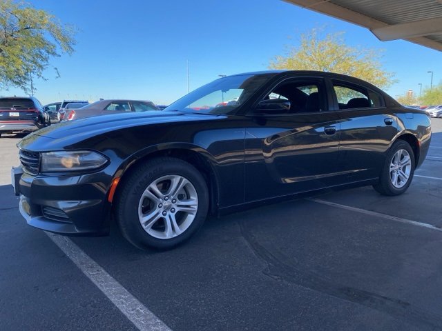 Used 2022 Dodge Charger SXT image 1