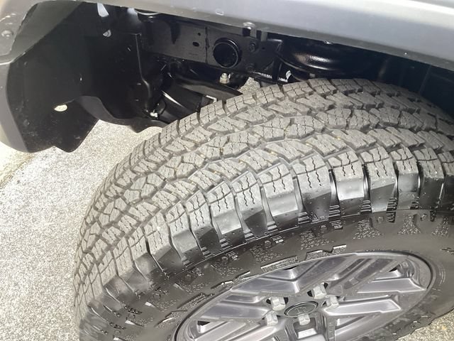 Certified 2026 Jeep Wrangler Sport AWD/4WD image 17