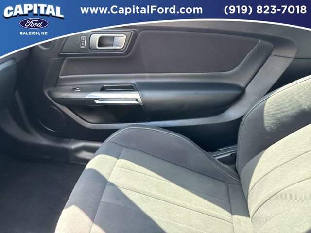 Used 2019 Ford Mustang GT w/ Equipment Group 301A RWD image 27