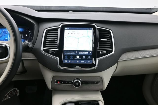 Used 2023 Volvo XC90 B6 Plus w/ Protection Package AWD/4WD image 13