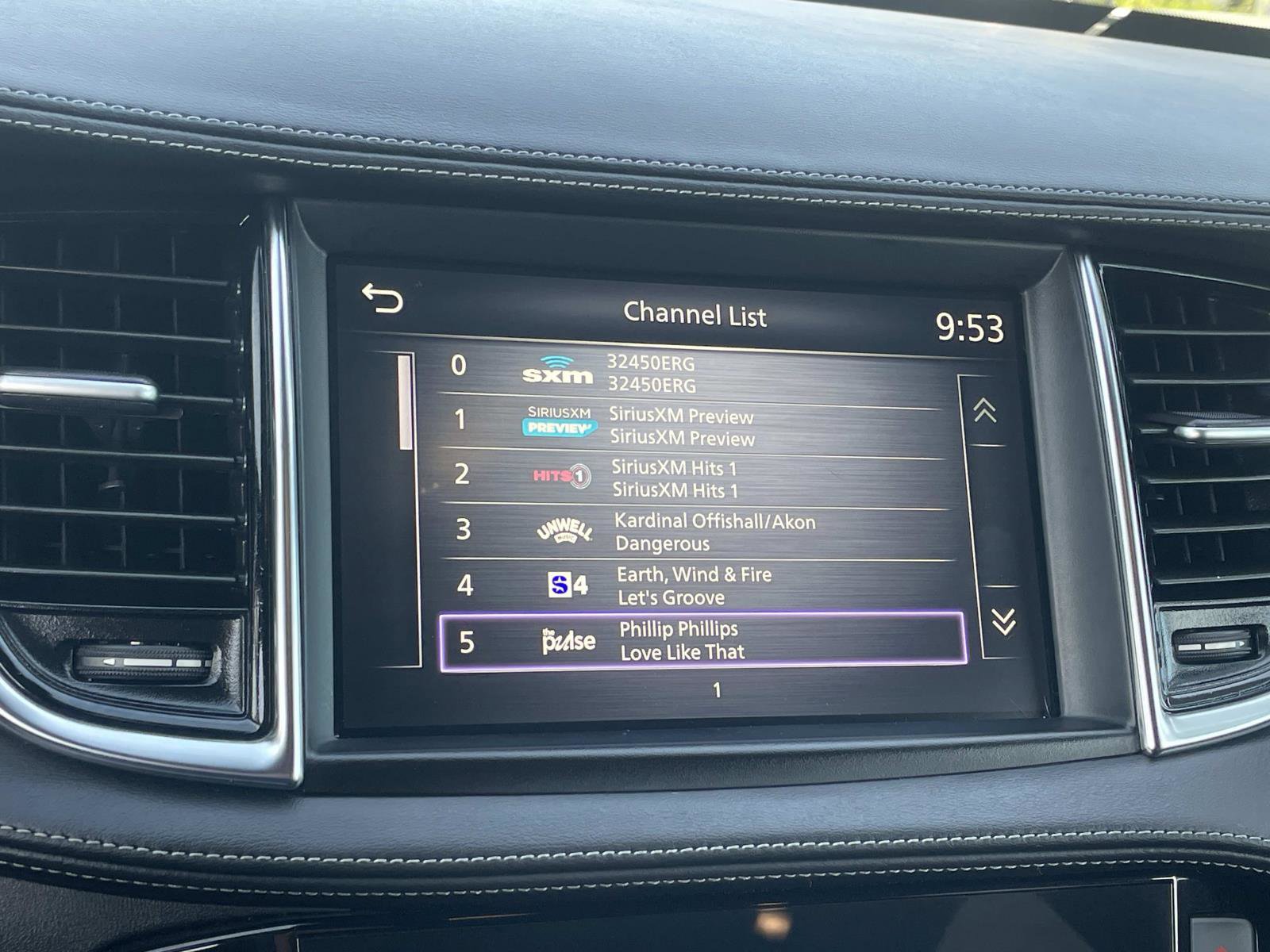 Used 2022 INFINITI QX50 Luxe w/ Appearance Package image 14