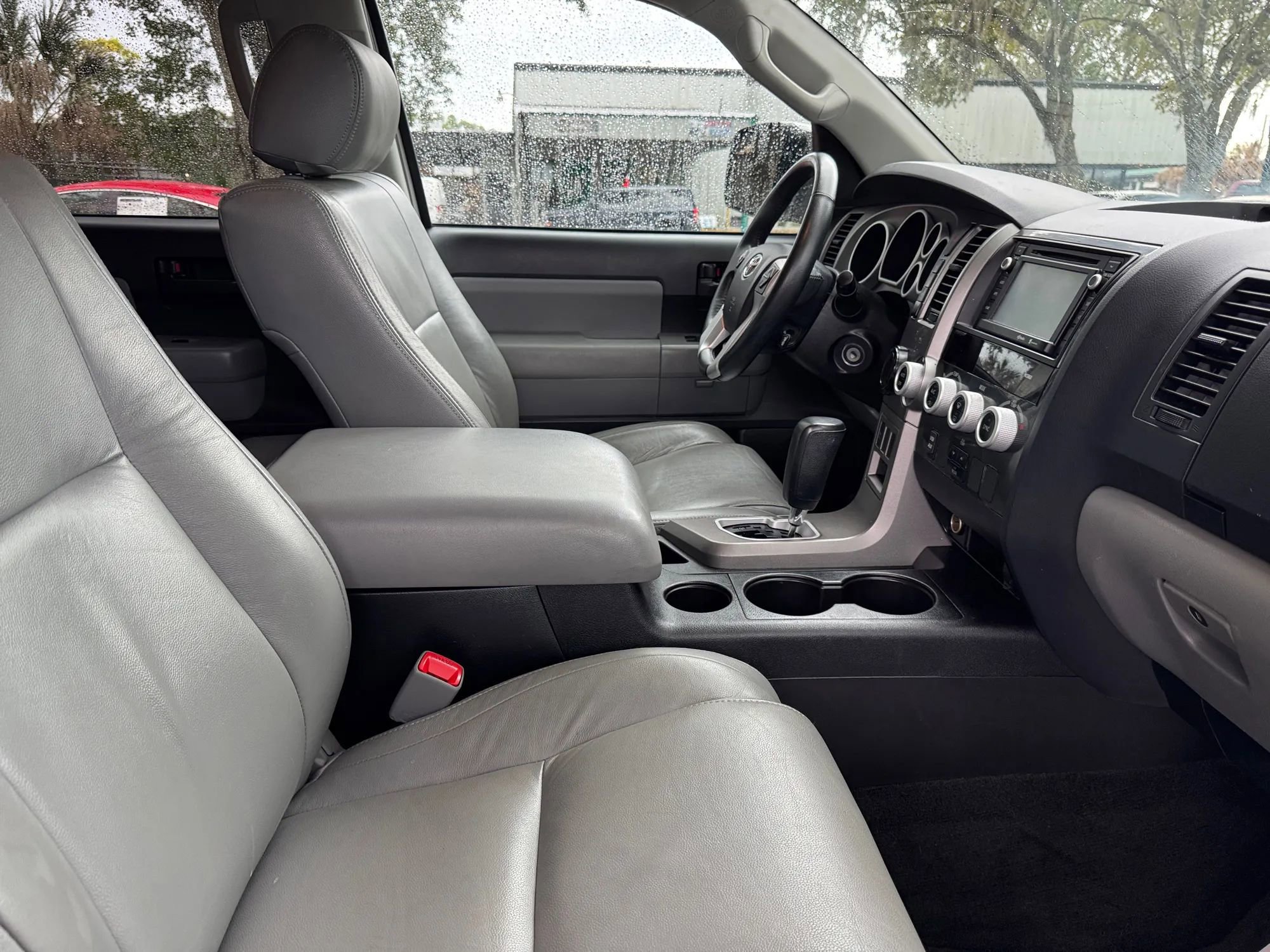 Used 2015 Toyota Sequoia SR5 image 13